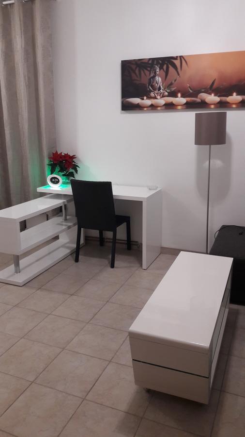 Ubytovani-Plzen-Can Hotel Ngoại thất bức ảnh